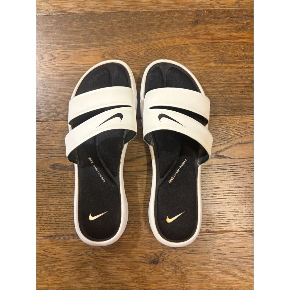 Nike white ultra comfort slides sandals 11